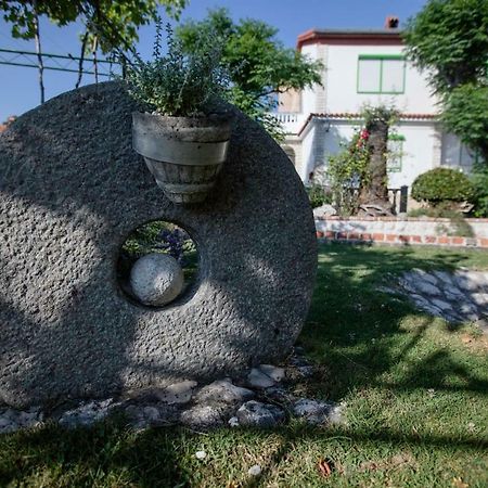 Apartman Marcela Palit Esterno foto
