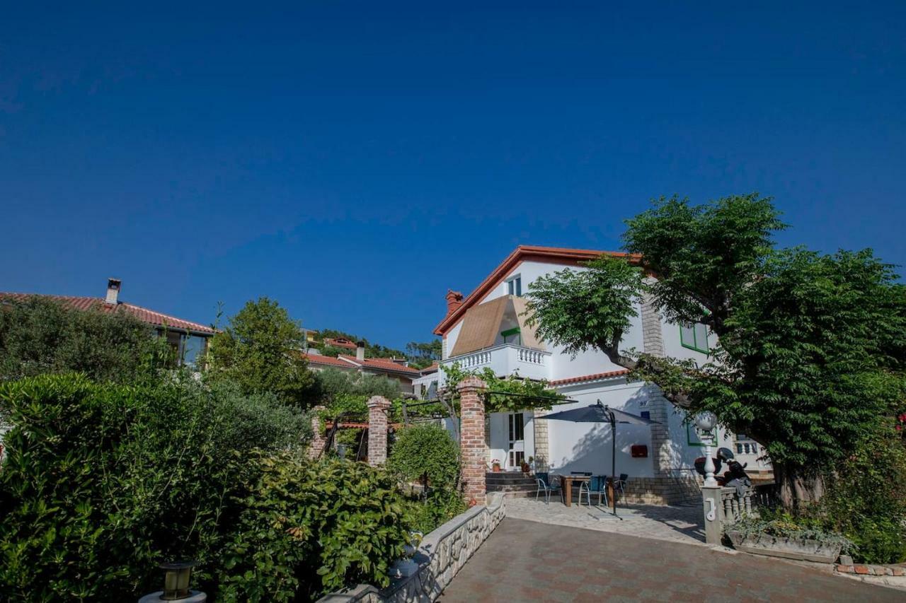 Apartman Marcela Palit Esterno foto