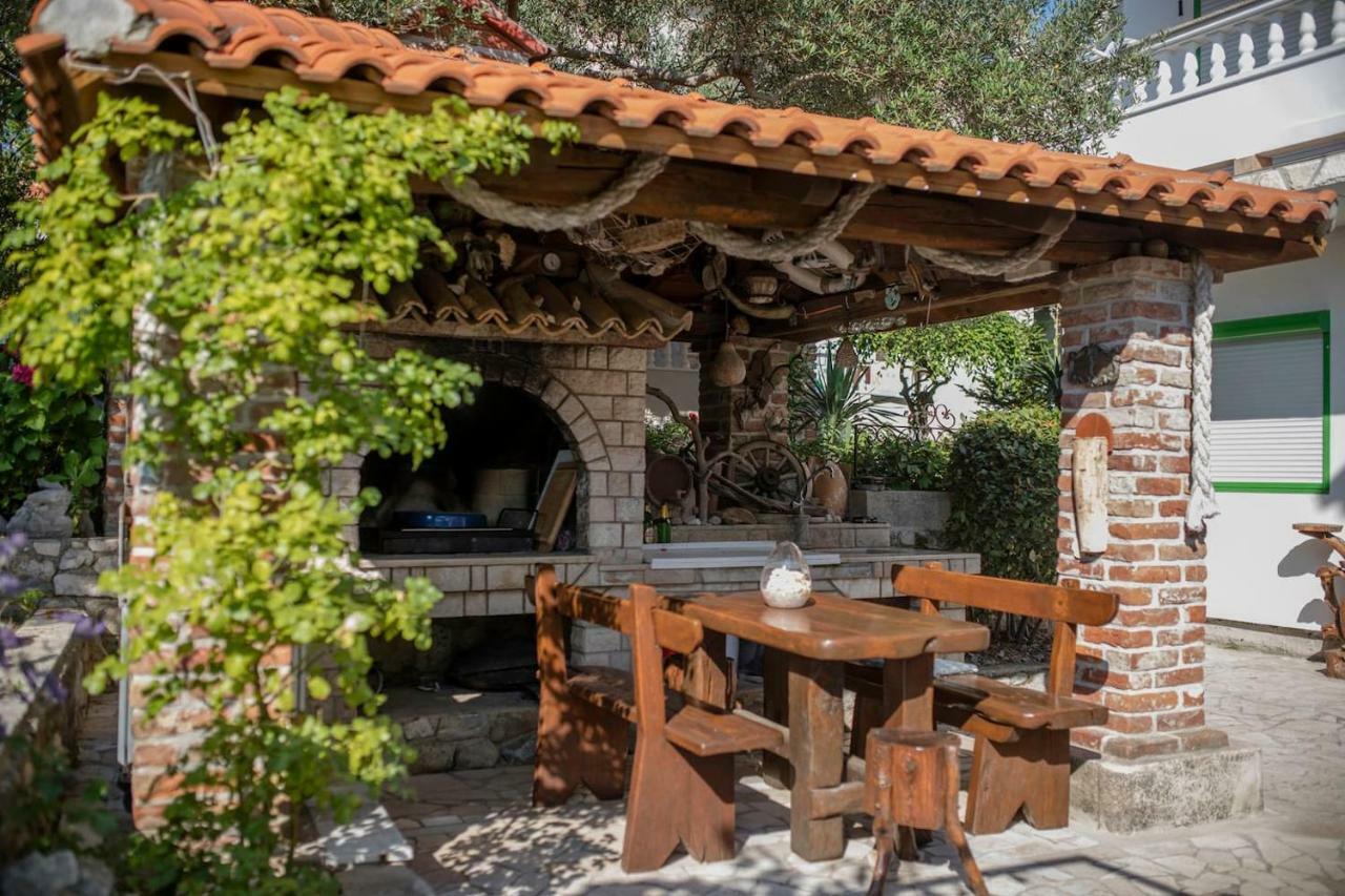 Apartman Marcela Palit Esterno foto